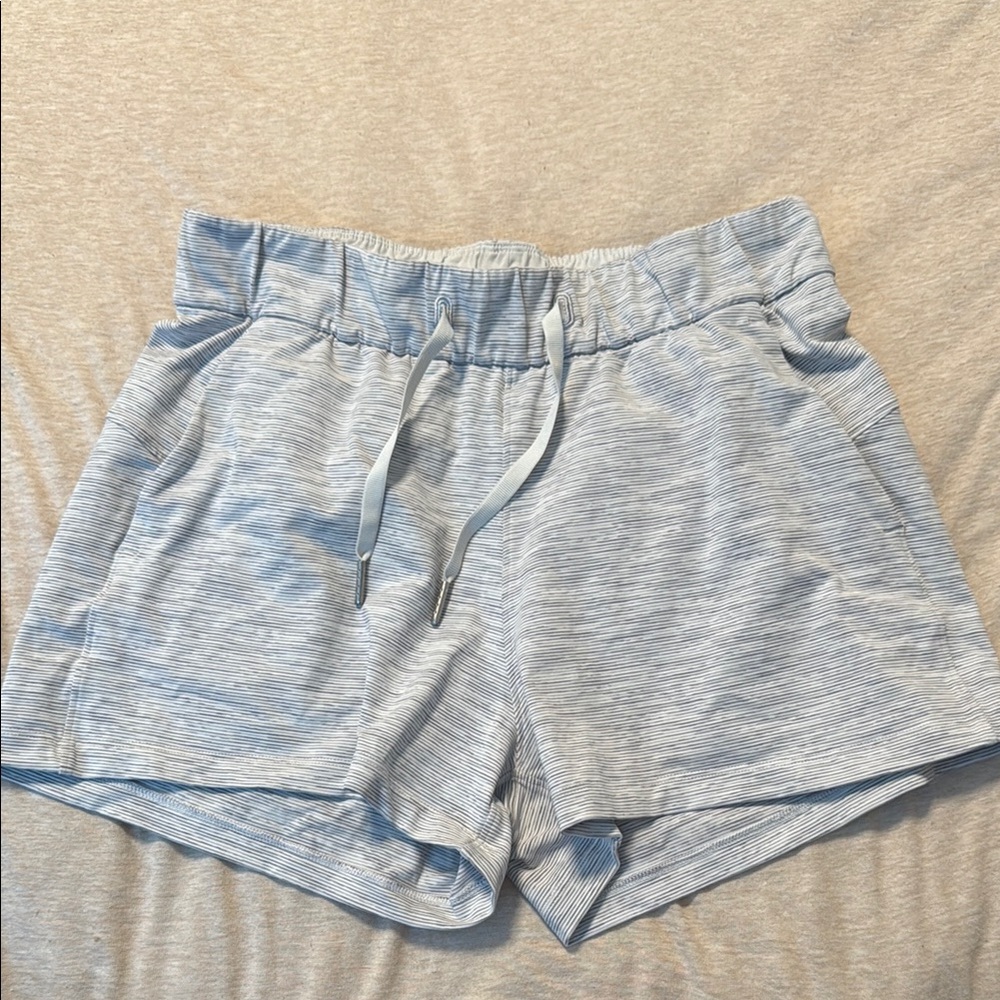 Lululemon grey/white spring break away shorts